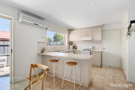 Property photo of 2/41 Devoy Street Oakleigh South VIC 3167