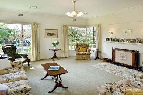 Property photo of 4 Connell Court Balwyn VIC 3103