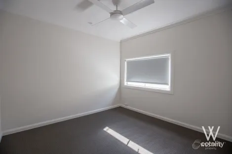 Property photo of 98 Peel Street Bathurst NSW 2795