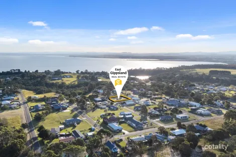 12 Falcon Gr, Metung, VIC 3904