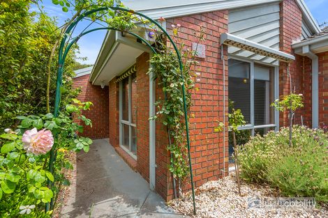 Property photo of 13 Cameron Court Somerville VIC 3912