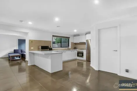 Property photo of 3/31A Toritta Way Truganina VIC 3029