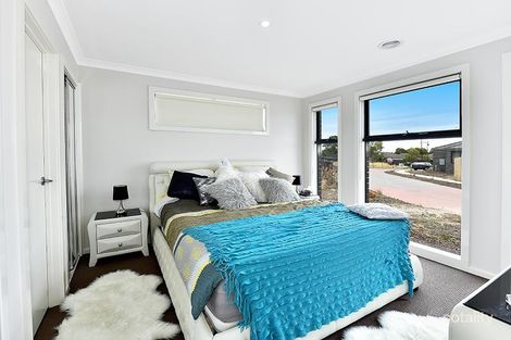 Property photo of 10/40 Cottage Boulevard Epping VIC 3076