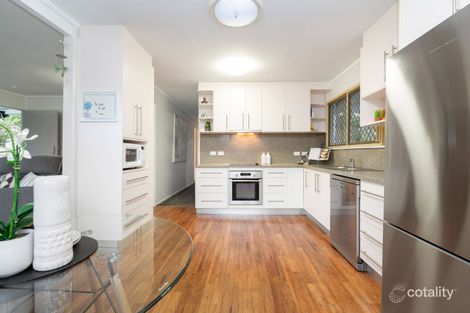 Property photo of 8 Menangle Avenue Arana Hills QLD 4054