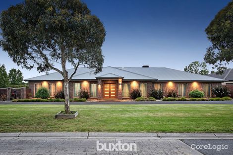 Property photo of 15 Rose Garden Court Narre Warren North VIC 3804