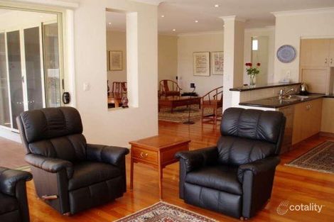 Property photo of 48 Flame Tree Crescent Carindale QLD 4152