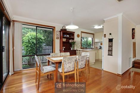 Property photo of 2/14 Fernhurst Drive Glen Waverley VIC 3150