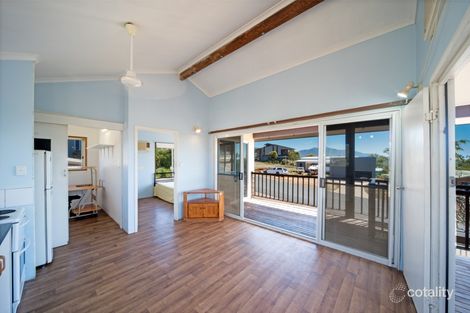Property photo of 82 Blackcurrant Drive Hideaway Bay QLD 4800
