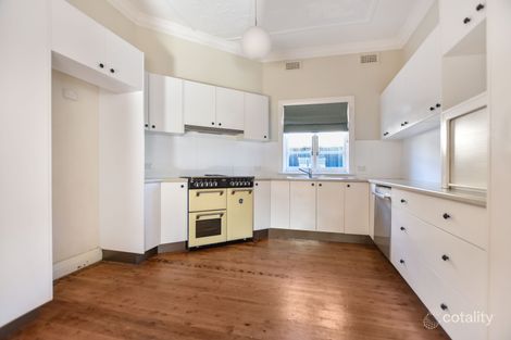 Property photo of 28 Ogilvy Street Blayney NSW 2799
