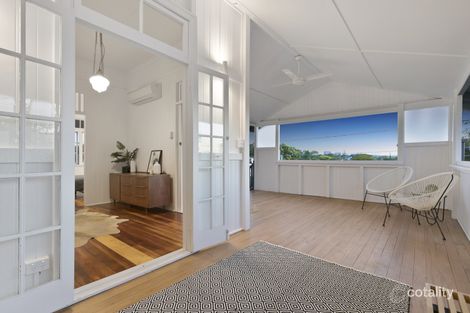 Property photo of 10 Longfellow Street Norman Park QLD 4170