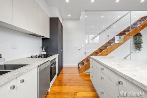 Property photo of 2/582 Nicholson Street Fitzroy North VIC 3068
