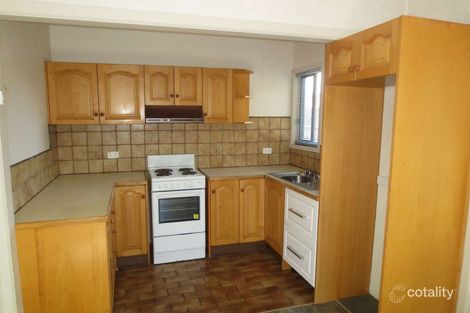 Property photo of 25 Stirling Avenue Seaholme VIC 3018