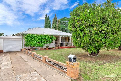 11 Coromandel St, South Tamworth, NSW 2340