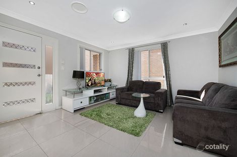 Property photo of 2/26 Newton Road Blacktown NSW 2148