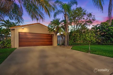 Property photo of 10 Blakehurst Place Robina QLD 4226