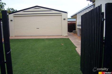 Property photo of 5 Beachside Place Shoal Point QLD 4750