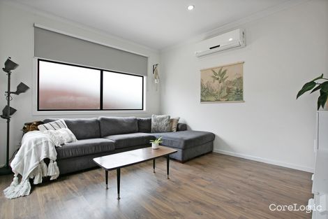 Property photo of 2/96 Darebin Boulevard Reservoir VIC 3073