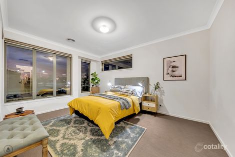 Property photo of 28 Wolomina Crescent Werribee VIC 3030