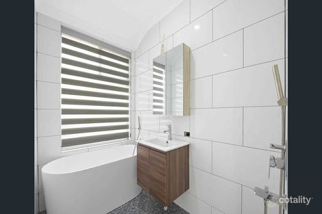 Property photo of 56 Woodhouse Circuit Canning Vale WA 6155