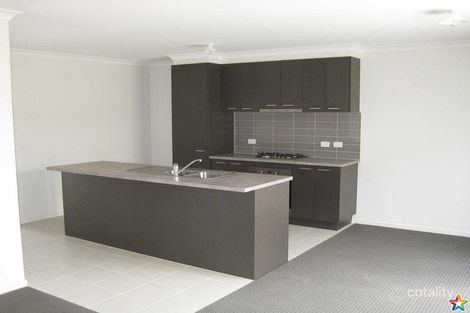 Property photo of 20 Evans Drive Croydon VIC 3136