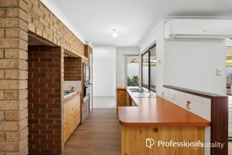 2 Collins Ct, High Wycombe, WA 6057