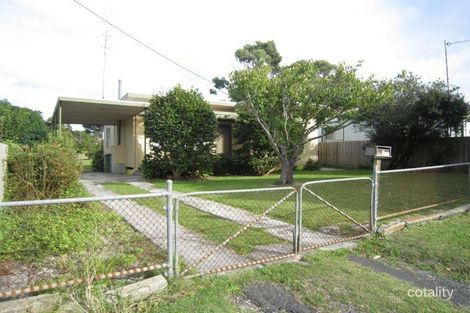 1 Corsair Gr, Inverloch, VIC 3996