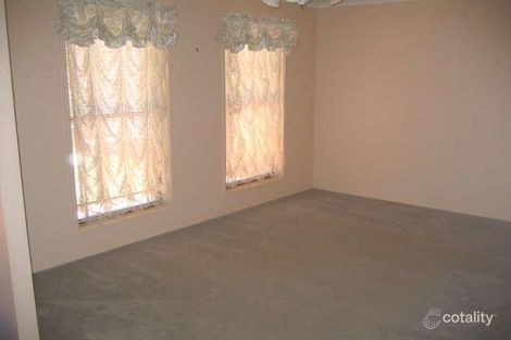 Property photo of 16 Eureka Court Glenvale QLD 4350