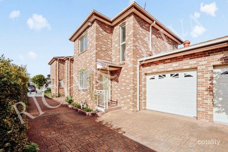 2/25 Fletcher St, Campsie, NSW 2194