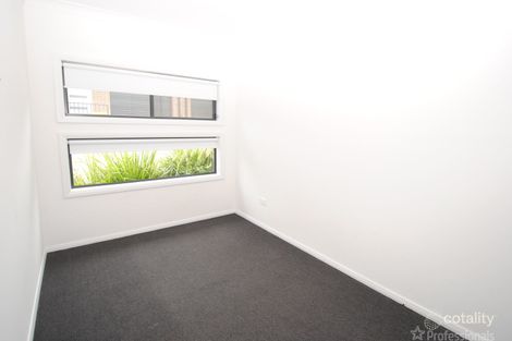 Property photo of 1/10 Wilton Close McKellars Park NSW 2790