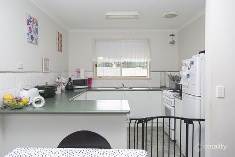 Property photo of 1 Gledhill Rise Kangaroo Flat VIC 3555