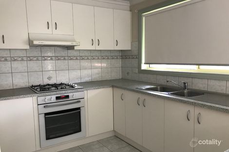 Property photo of 2/8 Gibson Court Altona Meadows VIC 3028