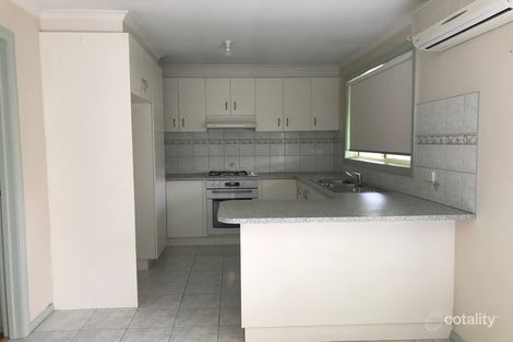 Property photo of 2/8 Gibson Court Altona Meadows VIC 3028
