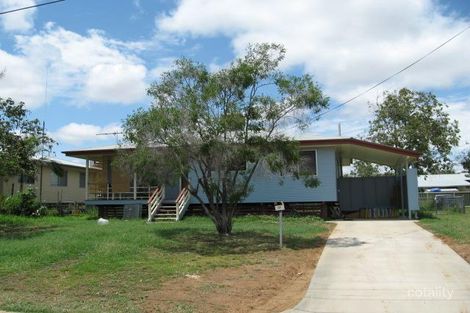 15 Gidyea St, Blackwater, QLD 4717