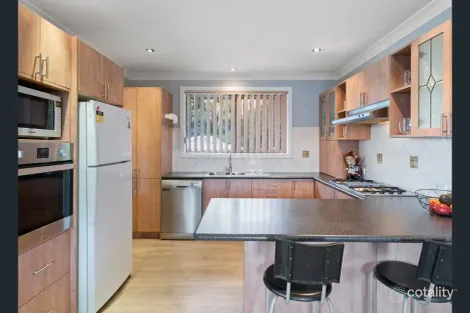 Property photo of 3 Dakara Avenue Erina NSW 2250