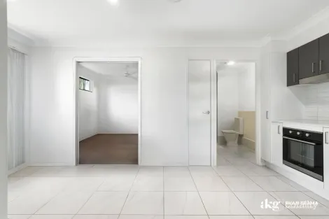 Property photo of 6A Macaranga Street Marsden QLD 4132