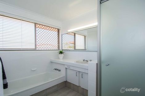 Property photo of 36 Baldwin Crescent Avoca QLD 4670