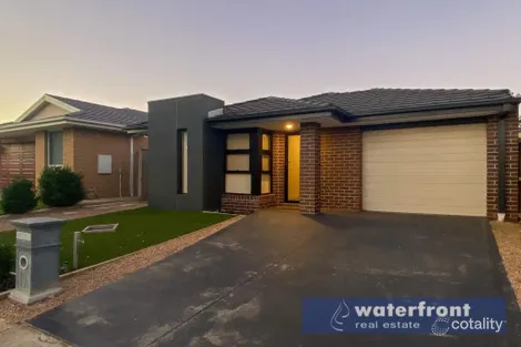 19 Chamberlain Way, Williams Landing, VIC 3027