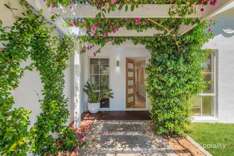 Property photo of 21 Fairway Drive Safety Beach VIC 3936