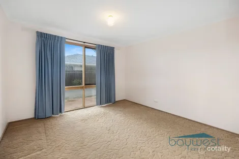 Property photo of 76 Potton Avenue Rosebud VIC 3939