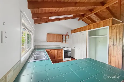 Property photo of 35 Scotts Road Macleay Island QLD 4184