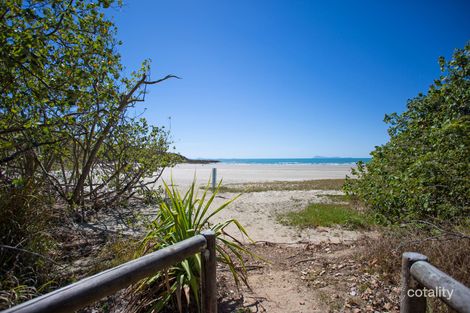 Property photo of 3 Ward Esplanade Ball Bay QLD 4741
