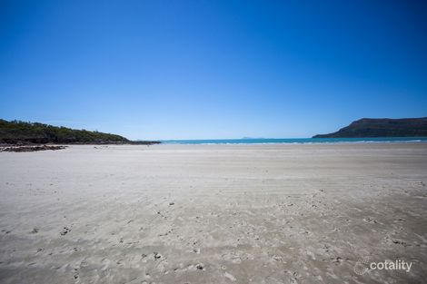Property photo of 3 Ward Esplanade Ball Bay QLD 4741