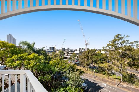 Property photo of 43/51 Leopard Street Kangaroo Point QLD 4169