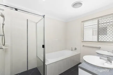 Property photo of 6 Alcester Street Grange QLD 4051