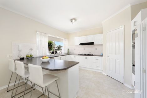 Property photo of 4 Darvell Court Greenvale VIC 3059