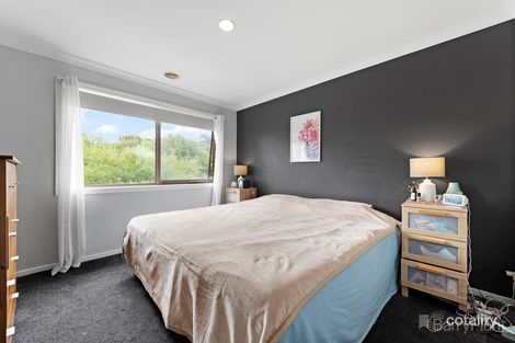 Property photo of 1/52-54 Shinners Avenue Berwick VIC 3806