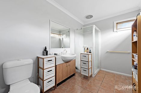 Property photo of 1/52-54 Shinners Avenue Berwick VIC 3806