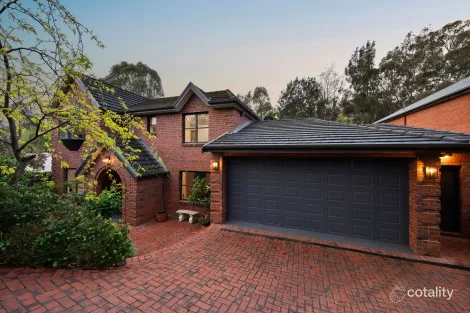 17 Willowbridge Gr, Burnside, SA 5066