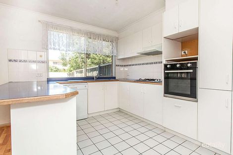 Property photo of 14 Brindalee Mews Chadstone VIC 3148