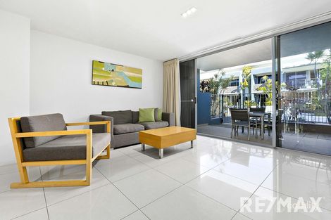Property photo of 211/628 Esplanade Urangan QLD 4655